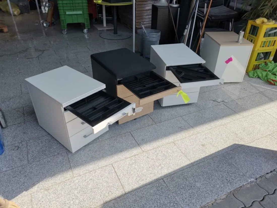 Gebrauchte Rollcontainer, geprüft und gereinigt